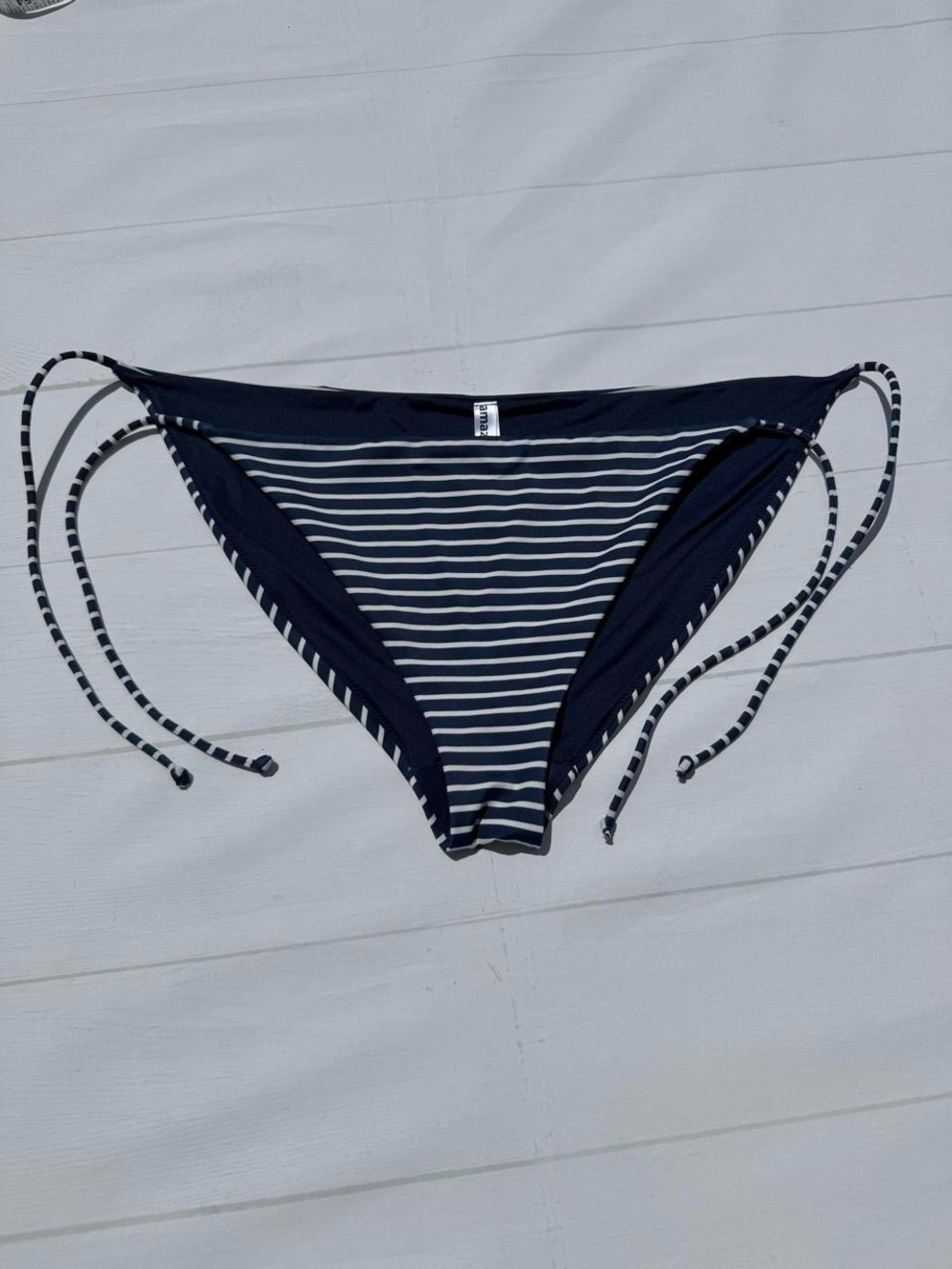 Amazon Essentials Women's Side Tie String Bikini Bottom. NWOT. Size Extra Large.